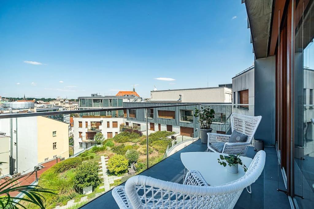 Shiny Rooftop With Free Garage * Praga